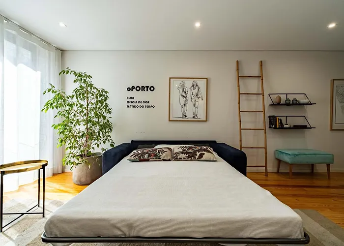 Hm - Vagus House Porto